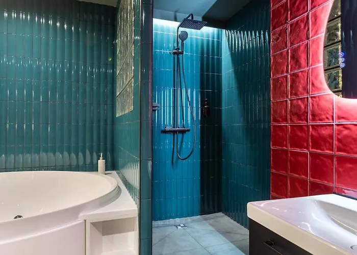 Arc De Triomphe Romantic Jacuzzi Saphir